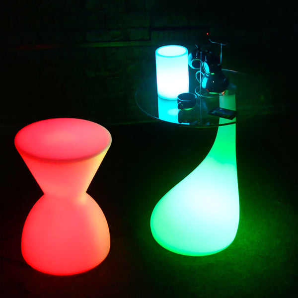 Table that deals lights up